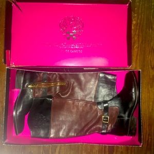 Vince Camuto Biker Boots (size9) lightly used.